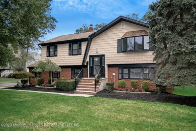 10 Jay Dr