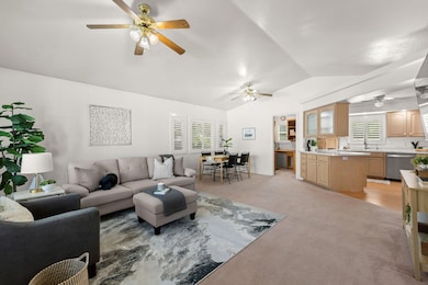 180 N 1100 E unit 24, Washington, UT 84780 - photo 4