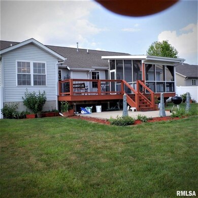 6008 W Charleston Ct, Peoria, IL 61607 - photo 4