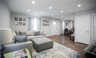 807 N Main St, Bentonville, AR 72712 - photo 3