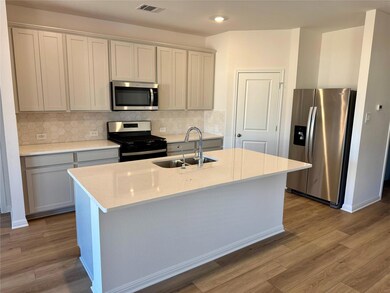 155 Fossil Dr, Kyle, TX 78640 - photo 2