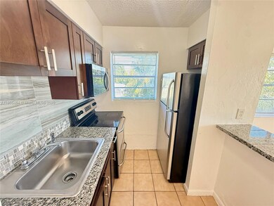 8262 NE 1st Ave unit 9, Miami, FL 33138 - photo 5