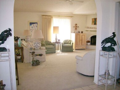 LIVING ROOM ENTRANCE