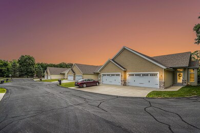 10420 Hammock Cir, Portage, MI 49024 - photo 2