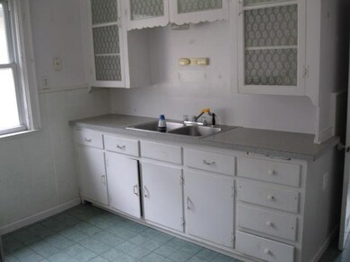 97 Mariemont Ave, Buffalo, NY 14220 - photo 5