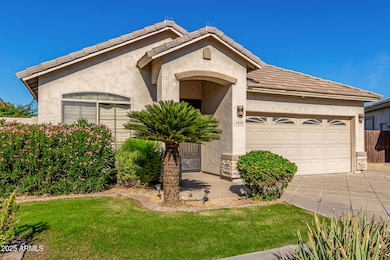 2432 E Darrel Rd unit II, Phoenix, AZ 85042 - photo 6