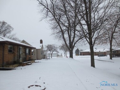2939 N 109th St, Toledo, OH 43611 - photo 3