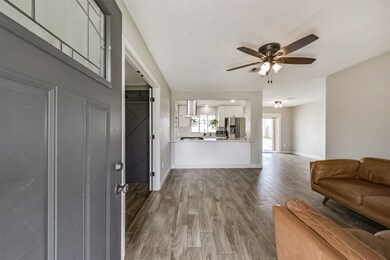 1502 Ansbury Dr, Houston, TX 77018 - photo 3