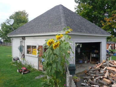 53 W Main St, Milo, ME 04463 - photo 4