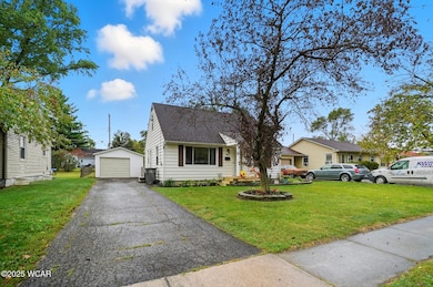 765 W O'Connor Ave, Lima, OH 45801 - photo 2