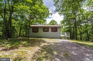 77 Buck Hollow Ct, Great Cacapon, WV 25422 - photo 6