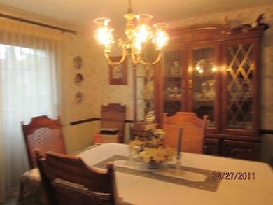 1078 Remington Dr, North Tonawanda, NY 14120 - photo 6