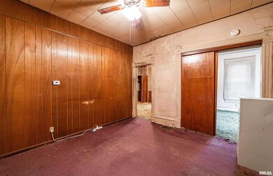 1204 Broadway St, Lincoln, IL 62656 - photo 3