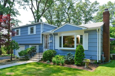 17 Tomahawk Ct, Warwick, RI 02886 - photo 2