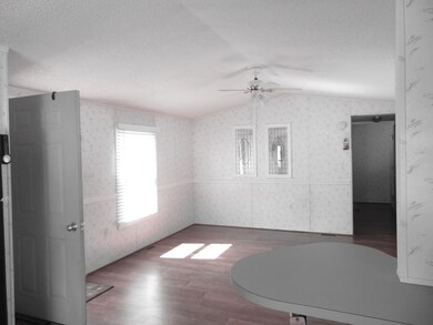 124 W Main St unit 12, Merrimac, MA 01860 - photo 6