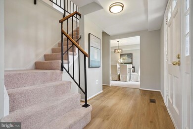 4423 Midstone Ln, Fairfax, VA 22033 - photo 3