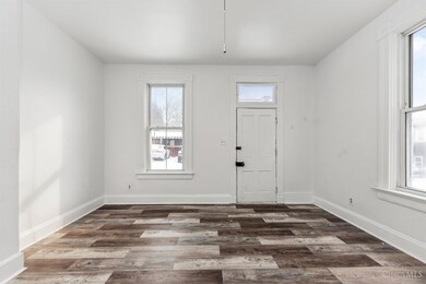 2175 Sohn St, Cincinnati, OH 45219 - photo 5