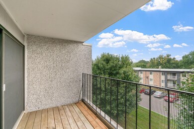 10-web-or-mls-4110 Rahn Rd 315-10.jpg