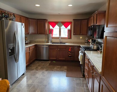 419 E Main St, Pipestone, MN 56164 - photo 7