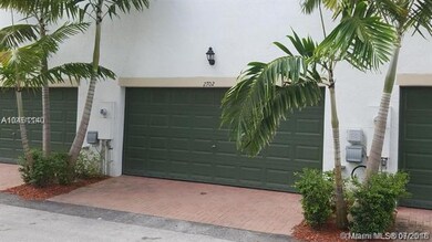 2 cars Garage