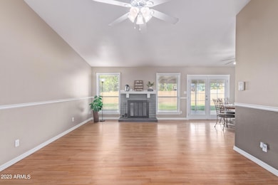 642 W Laguna Azul Ave, Mesa, AZ 85210 - photo 5