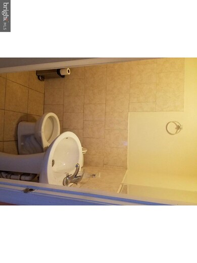 1337 Birch St, Reading, PA 19604 - photo 6