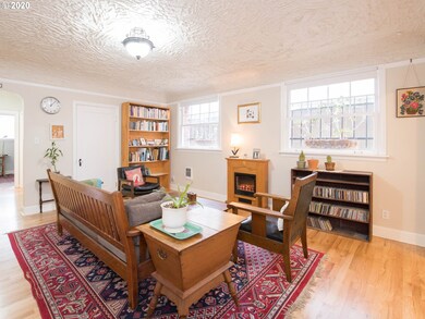 711 NE Randall Ave unit 100, Portland, OR 97232 - photo 5