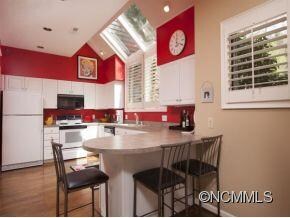 Bright Kitchen