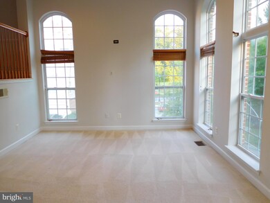 12145 Open View Ln, Upper Marlboro, MD 20774 - photo 2