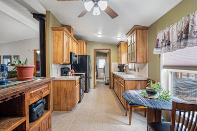 4572 NW 49th Ln, Redmond, OR 97756 - photo 5