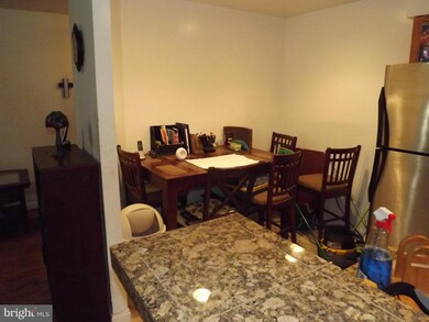 2215 Lowells Glen Rd unit D, Parkville, MD 21234 - photo 7