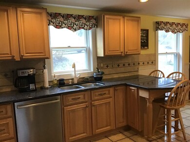 194 Stone Crest Ave, White River Junction, VT 05001 - photo 6