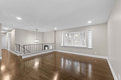 1180 Cobble Hill Ct, Hoffman Estates, IL 60169 - photo 7