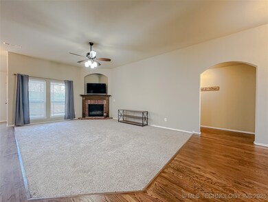 3199 S 208th East Ave, Broken Arrow, OK 74014 - photo 6