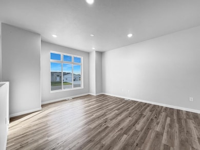 332 7th Ave SW, Surrey, ND 58785 - photo 3