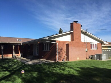 1108 S Main St, Hugoton, KS 67951 - photo 7