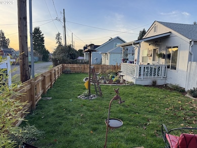 5570 B St, Springfield, OR 97478 - photo 5