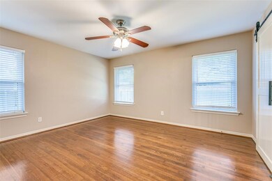 6908 Wake Forrest Dr, Dallas, TX 75214 - photo 6