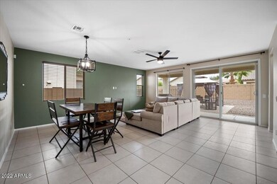 07-Dining Room