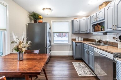 505 Duane Dr, North Tonawanda, NY 14120 - photo 6