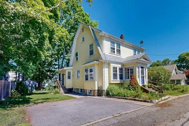 11 Pine Ct, Arlington, MA 02476 - photo 2