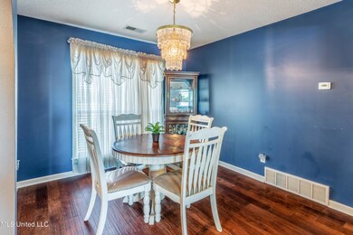 225849_5-snapsold-print-6353-braybourne-