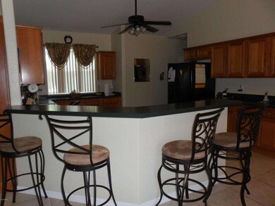 3365 Tarragon St 013