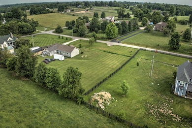 95 Delaney Ferry Rd, Versailles, KY 40383 - photo 4