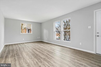 3011 Oxon Run Ct, Temple Hills, MD 20748 - photo 7