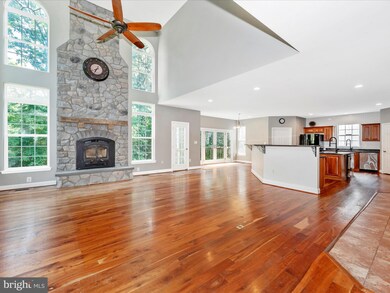 18624 Outpost Rd, Keedysville, MD 21756 - photo 4