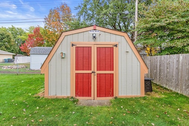 2215 Rainbow Ave, New Brighton, MN 55112 - photo 6