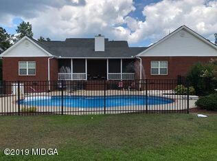 1900 smith road back