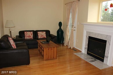 13164 Diamond Mill Dr, Herndon, VA 20171 - photo 6