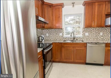 8 Caleb Ct, Owings Mills, MD 21117 - photo 3